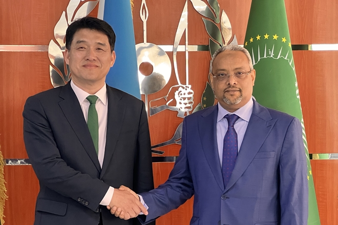 정강 대사, 겸임국 지부티 방문 (7.7.-7.8.)